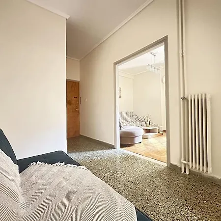 Koukaki Urban Escape