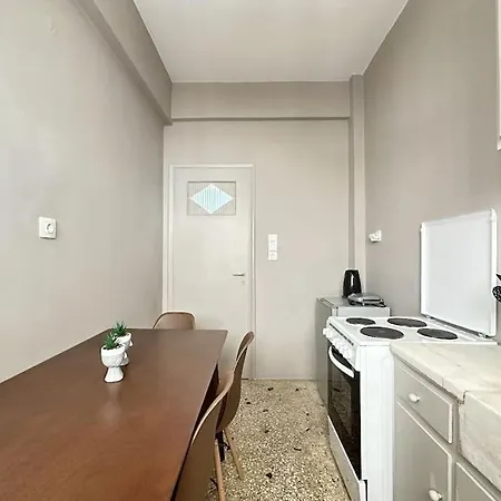 Apartment Koukaki Urban Escape *